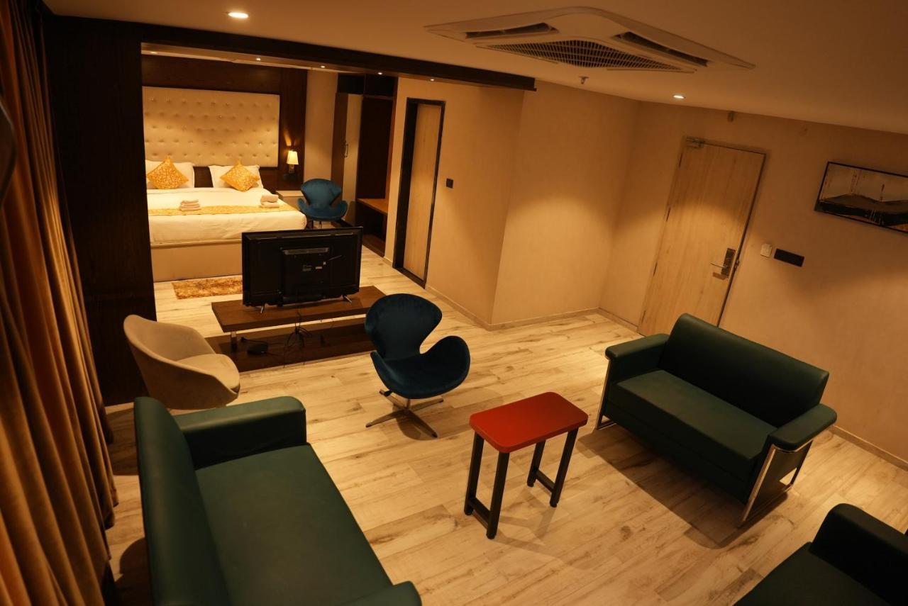 Hotel Ocean Vista Bay Visakhapatnam Exteriör bild