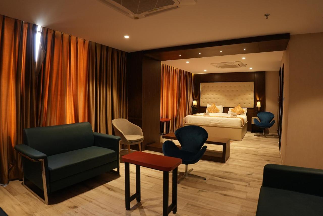 Hotel Ocean Vista Bay Visakhapatnam Exteriör bild